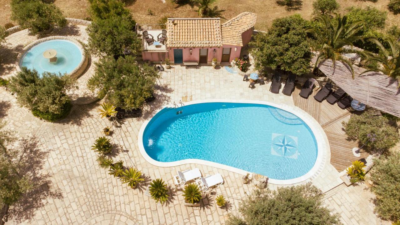 Dependance In Villa Con Piscina Рагуза Экстерьер фото