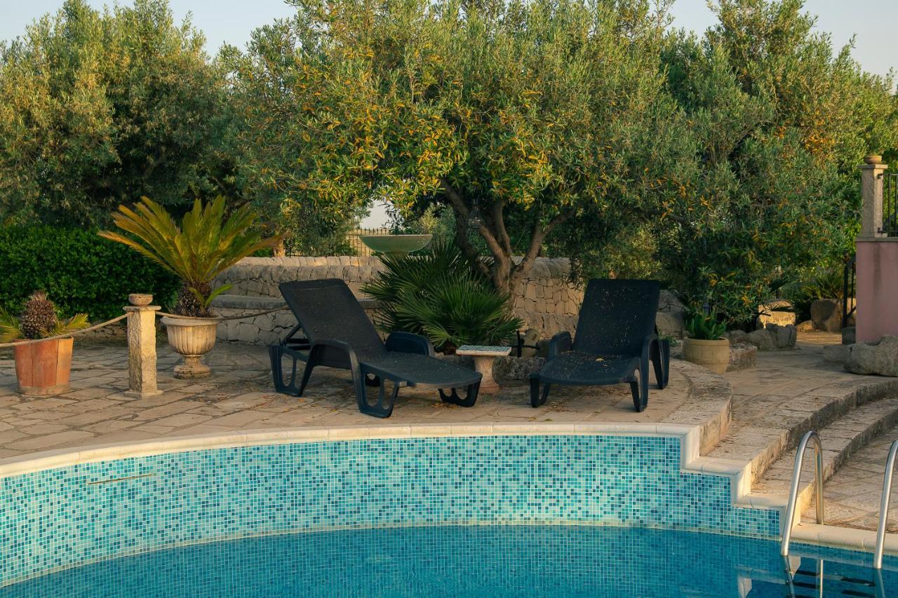 Dependance In Villa Con Piscina Рагуза Экстерьер фото