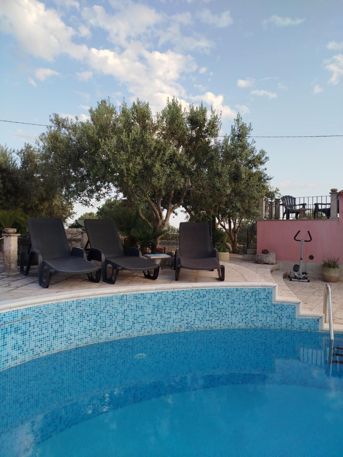 Dependance In Villa Con Piscina Рагуза Экстерьер фото